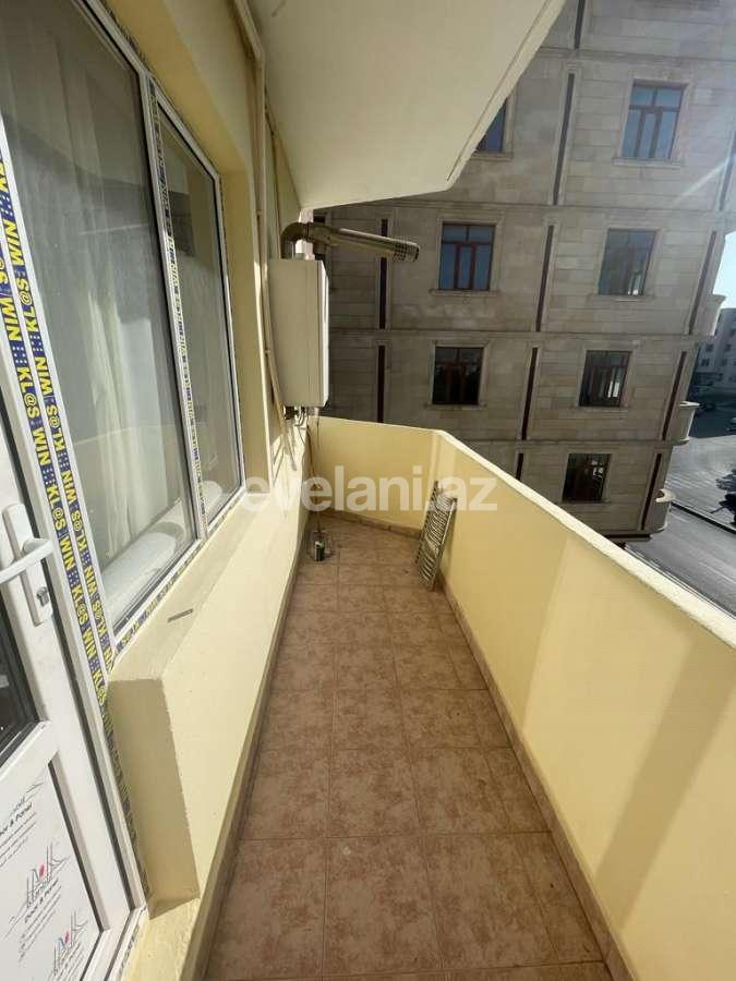 Satılır, köhnə tikili, 2 otaqlı, 52 m², Bakı, Nəsimi r, 4-cü mikrorayon q, Memar Əcəmi m.