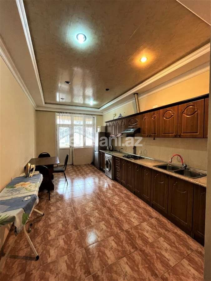 Kirayə verilir, yeni tikili, 3 otaqlı, 145 m², Bakı, Yasamal r, İnşaatçılar m.