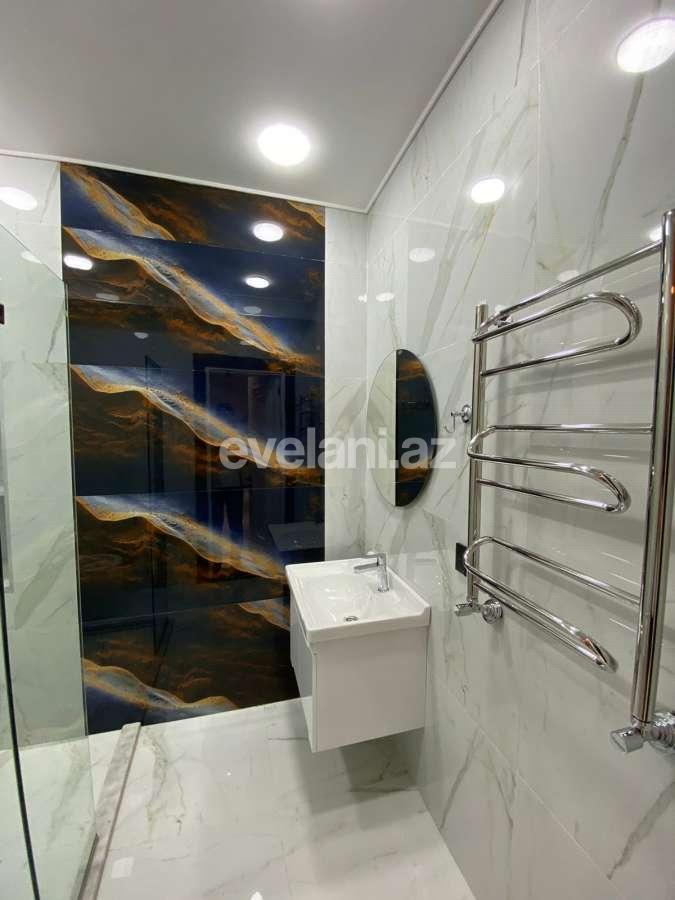 Satılır, yeni tikili, 3 otaqlı, 131 m², Bakı, Nəsimi r, 1-ci mikrorayon q, 28 may m.