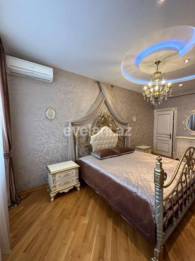 Sale, new building, 3 room, 130 m², Baku, Nizami r, Neftchilar m.