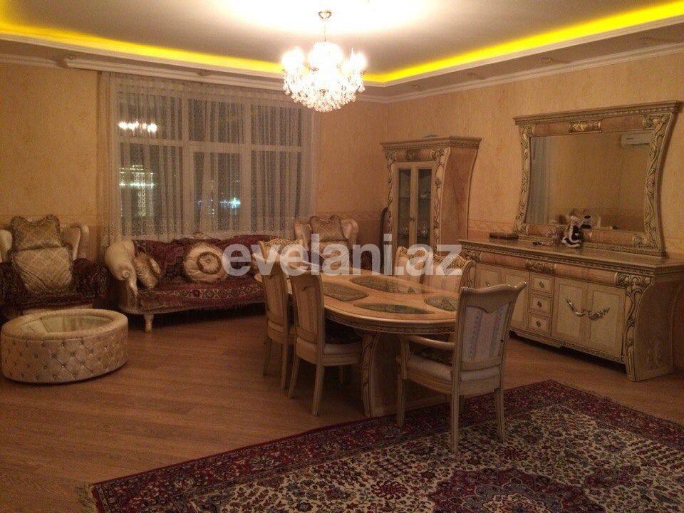 Rent, new building, 3 room, 136 m², Baku, Khatai r, 28 may m.