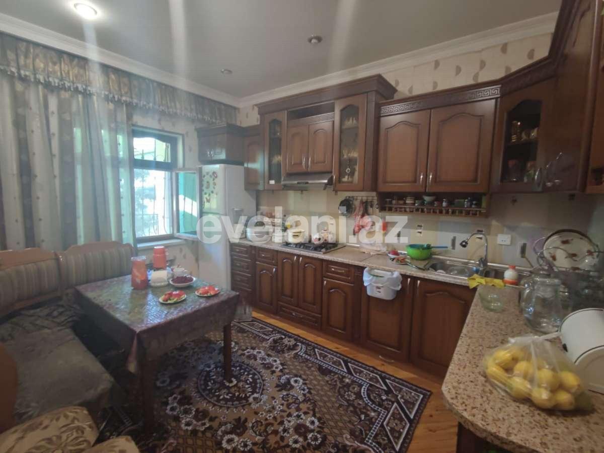 Satılır, həyət evi / bağ, 5 otaqlı, 200 m², Bakı, Səbail r, Badamdar q.