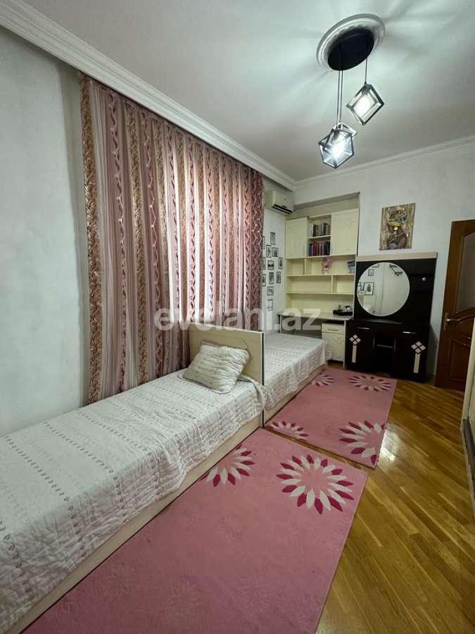Kirayə verilir, yeni tikili, 4 otaqlı, 160 m², Bakı, Binəqədi r, 8-ci mikrorayon q, Azadlıq prospekti m.