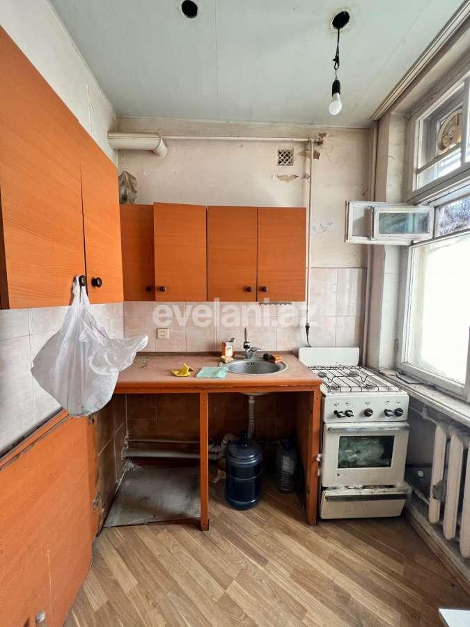Satılır, köhnə tikili, 2 otaqlı, 45 m², Bakı, Xətai r.