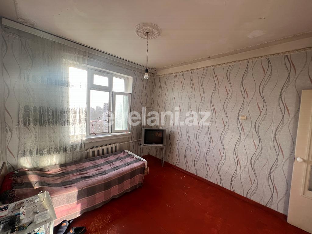 Satılır, köhnə tikili, 5 otaqlı, 100 m², Bakı, Suraxanı r, Yeni Günəşli q, Xalqlar Dostluğu m.