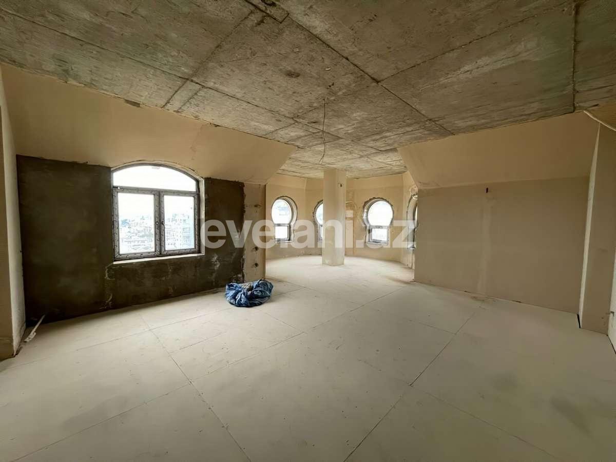 Kirayə verilir, ofis, 15 otaqlı, 1500 m², Bakı, Səbail r, İçəri Şəhər m.