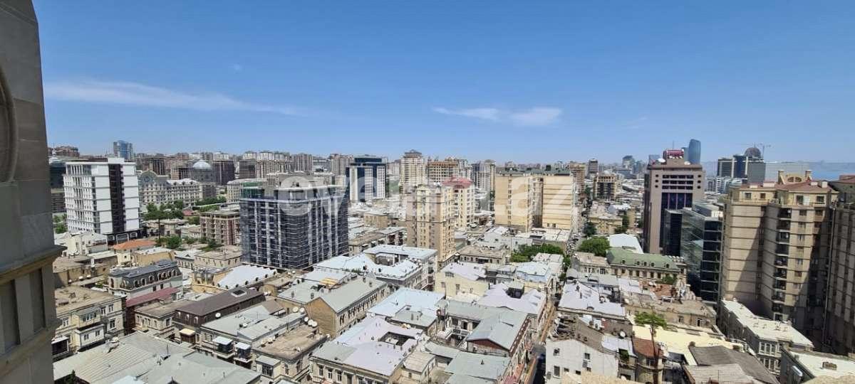 Kirayə verilir, ofis, 15 otaqlı, 1500 m², Bakı, Səbail r, İçəri Şəhər m.