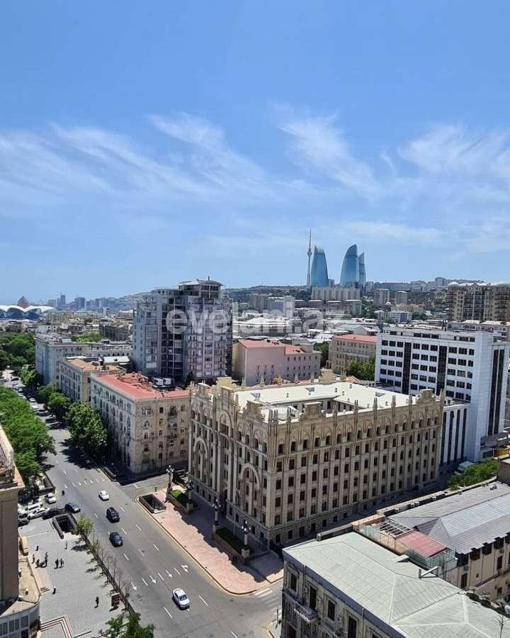 Kirayə verilir, ofis, 15 otaqlı, 1500 m², Bakı, Səbail r, İçəri Şəhər m.