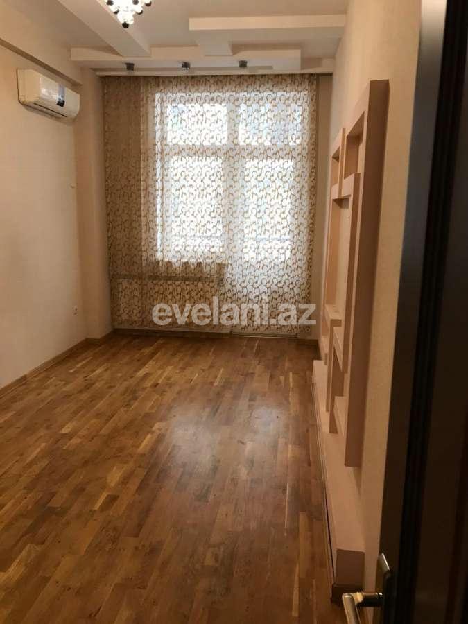 Rent, new building, 4 room, 190 m², Baku, Khatai r.