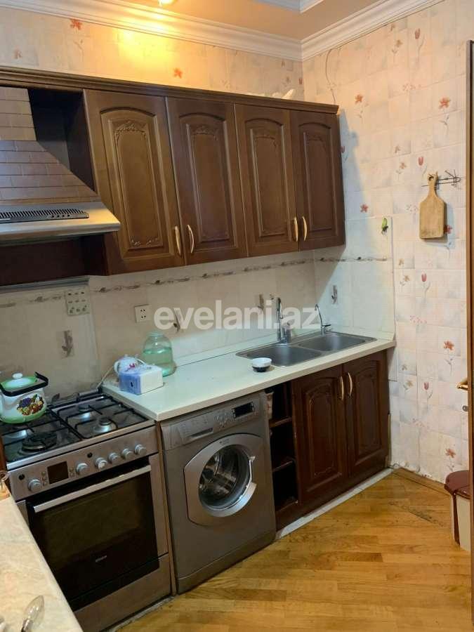 Kirayə verilir, köhnə tikili, 4 otaqlı, 180 m², Bakı, Yasamal r.