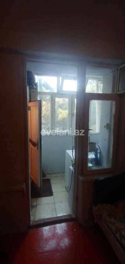 Kirayə verilir, köhnə tikili, 1 otaqlı, 30 m², Bakı, Nizami r, Qara Qarayev m.