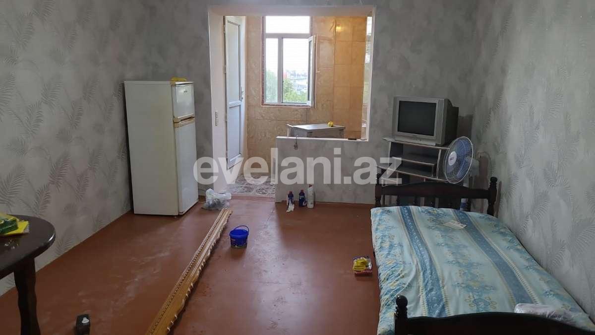 Kirayə verilir, köhnə tikili, 1 otaqlı, 22 m², Bakı, Nizami r, Qara Qarayev m.