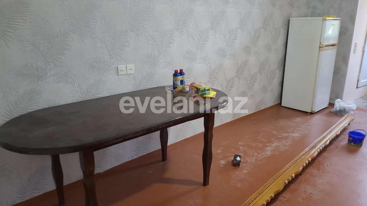 Kirayə verilir, köhnə tikili, 1 otaqlı, 22 m², Bakı, Nizami r, Qara Qarayev m.