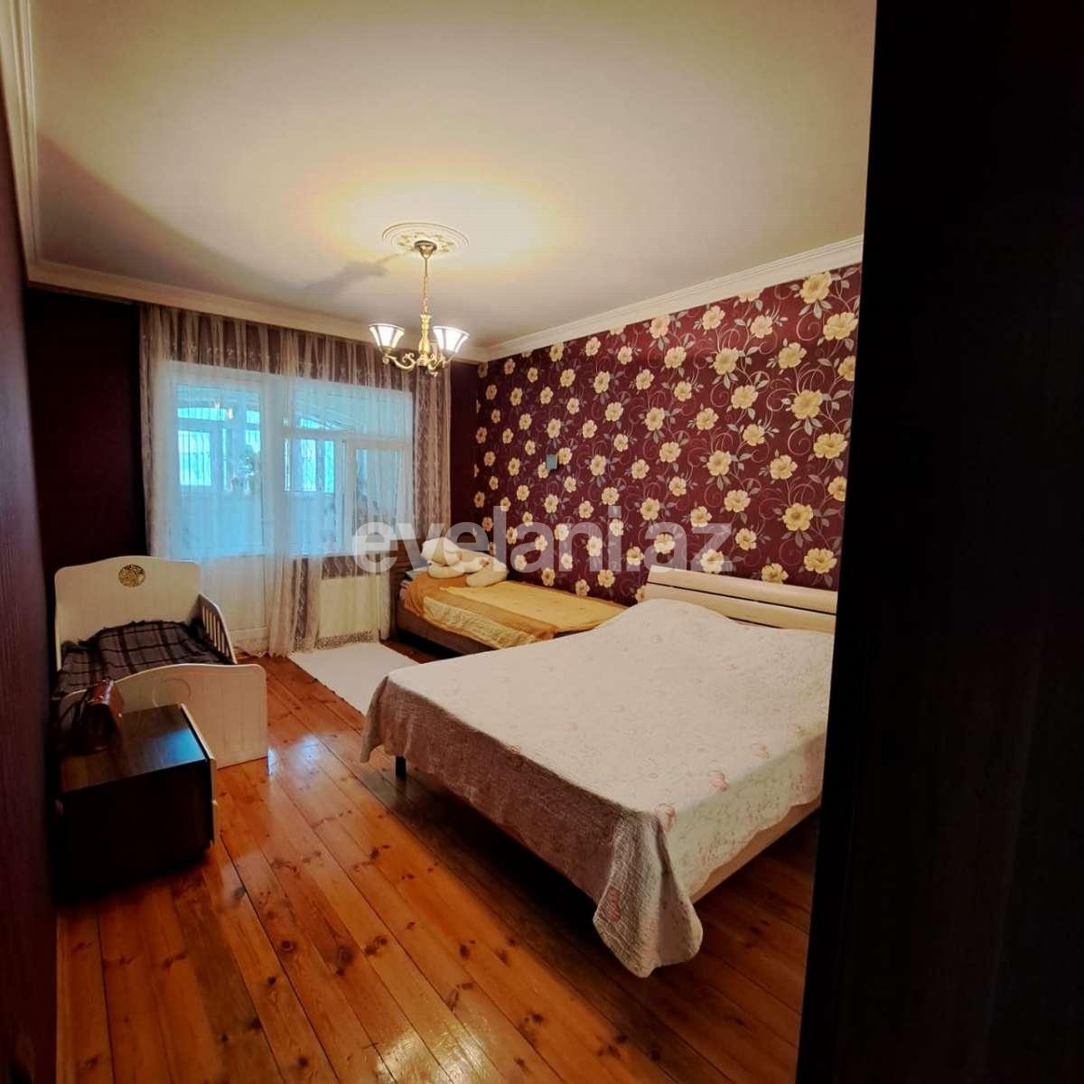 Satılır, köhnə tikili, 3 otaqlı, 90 m², Bakı, Nərimanov r.