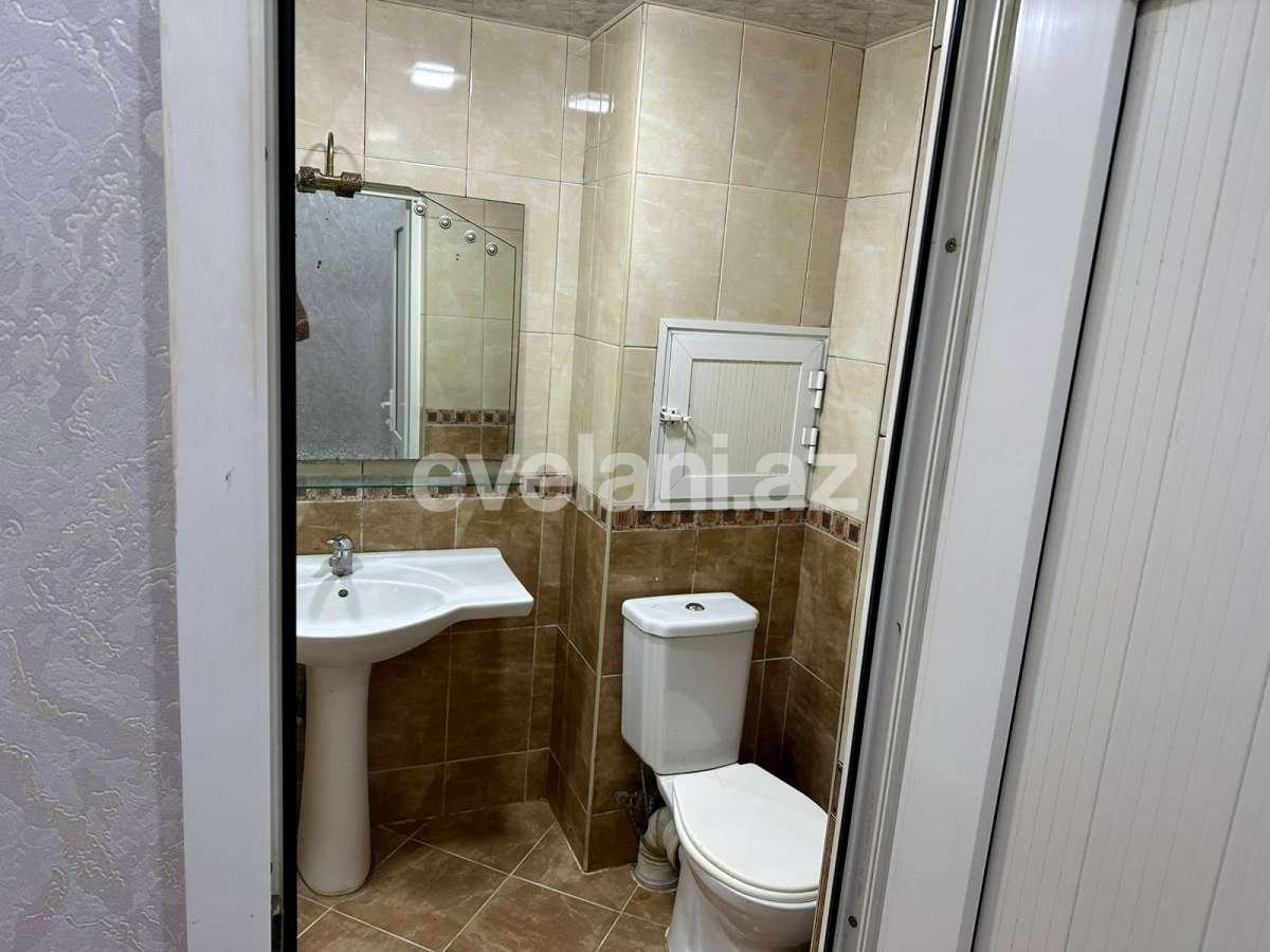 Satılır, köhnə tikili, 3 otaqlı, 50 m², Bakı, Binəqədi r, 9-cu mikrorayon q, Memar Əcəmi m.