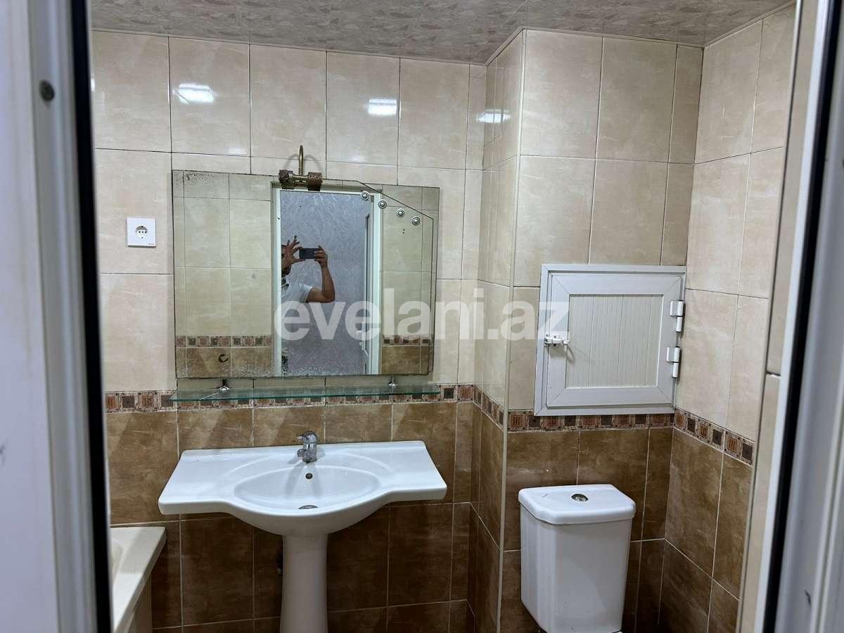 Satılır, köhnə tikili, 3 otaqlı, 50 m², Bakı, Binəqədi r, 9-cu mikrorayon q, Memar Əcəmi m.