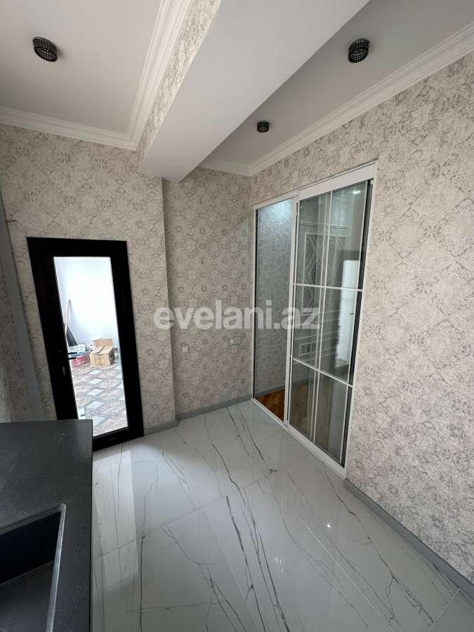 Satılır, yeni tikili, 2 otaqlı, 65 m², Bakı, Binəqədi r, 8-ci mikrorayon q, Azadlıq prospekti m.