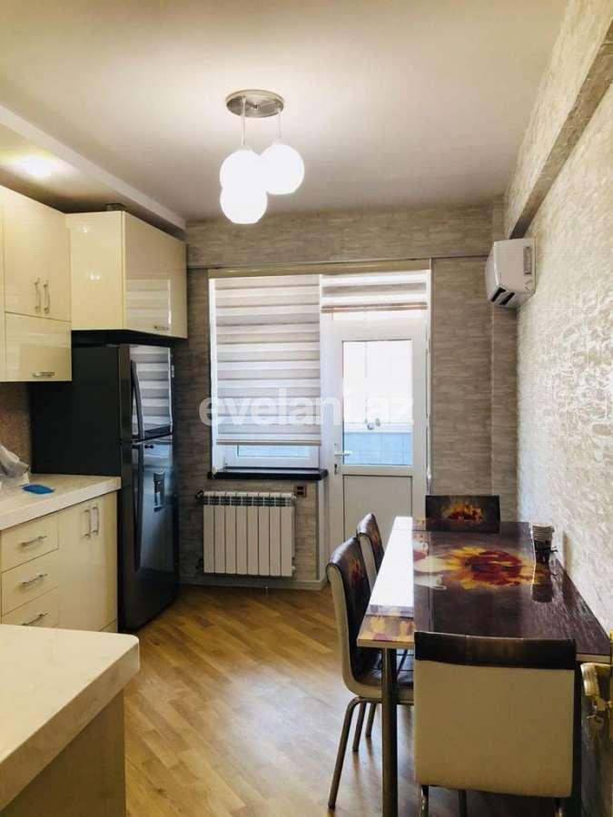 Satılır, yeni tikili, 3 otaqlı, 125 m², Bakı, Nizami r, Qara Qarayev m.