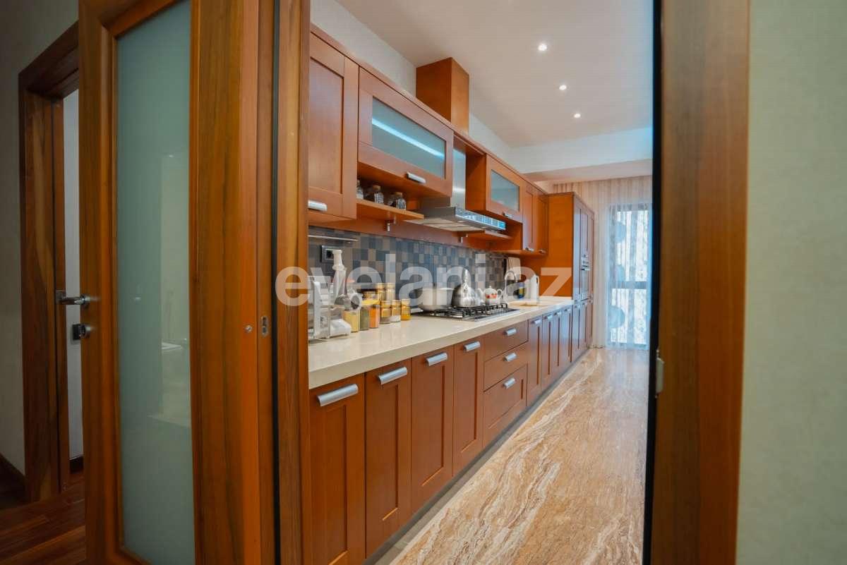 Kirayə verilir, yeni tikili, 4 otaqlı, 180 m², Bakı, Xətai r, Şah İsmayıl Xətai m.