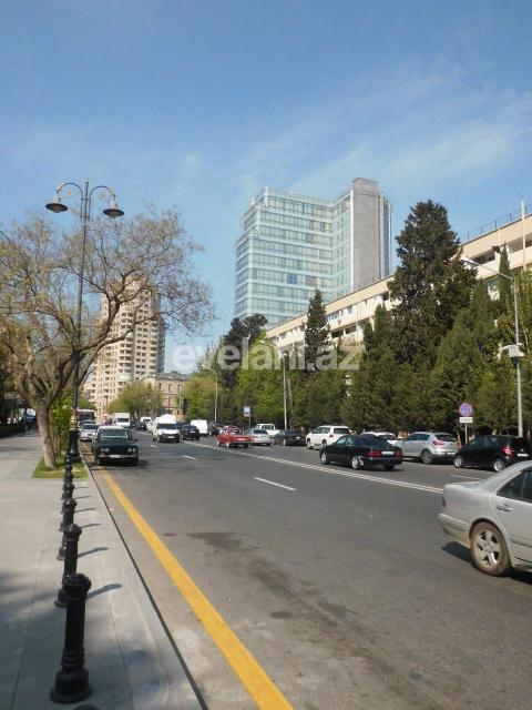 Продаётся, вторичка, 2-комнаты, 60 m², Баку, Насиминский r, 28 мая m.