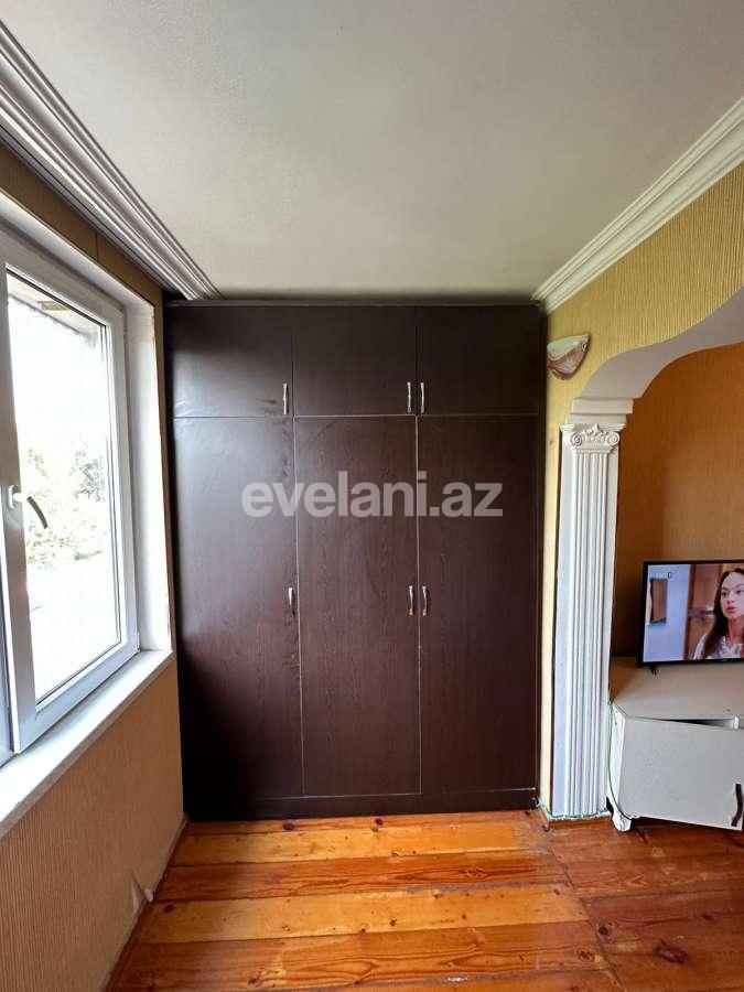 Satılır, köhnə tikili, 2 otaqlı, 50 m², Bakı, Nizami r, Xalqlar Dostluğu m.