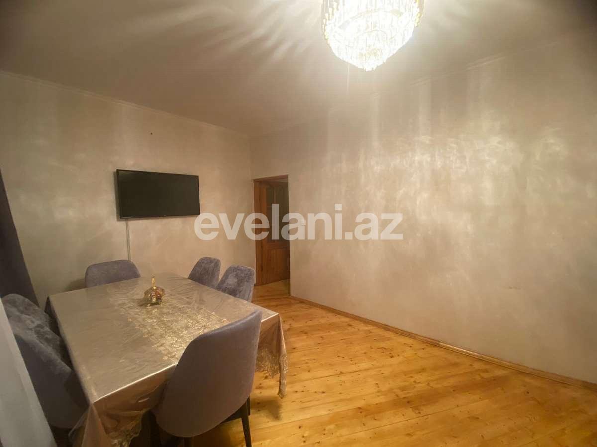 Satılır, köhnə tikili, 2 otaqlı, 60 m², Bakı, Binəqədi r, 9-cu mikrorayon q, Memar Əcəmi m.