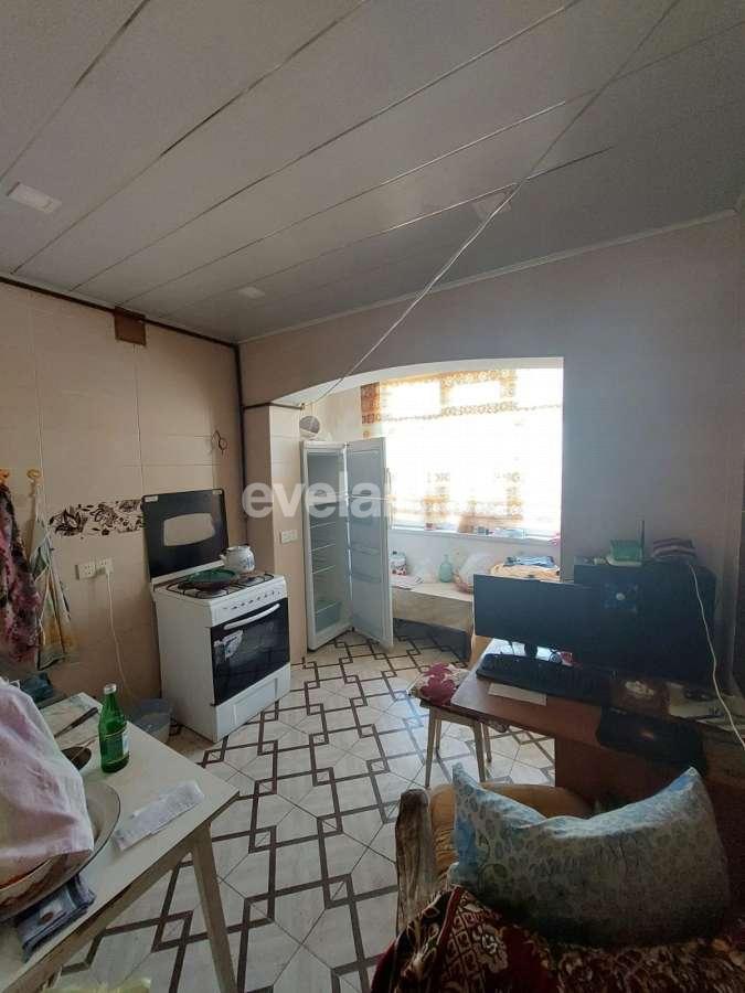 Продаётся, вторичка, 3-комнаты, 60 m², Баку, Низаминский r, Халглар Достлугу m.