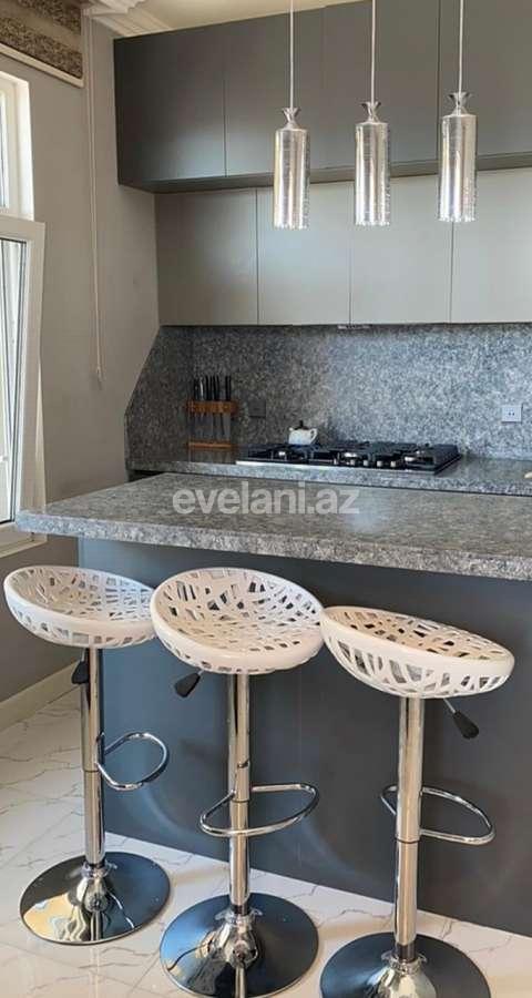 Satılır, villa, 5 otaqlı, 280 m², Bakı, Səbail r, Badamdar q.