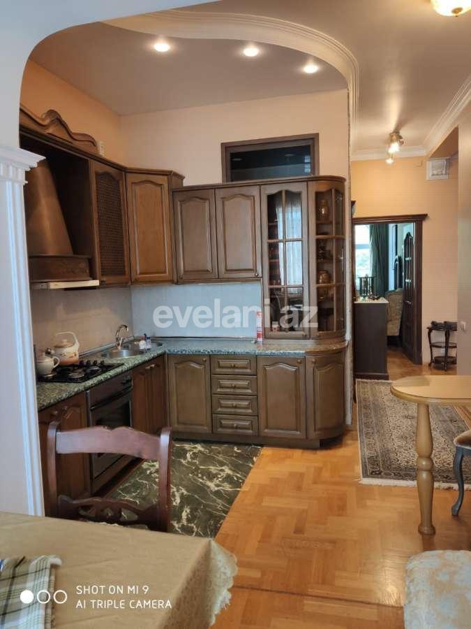 Kirayə verilir, köhnə tikili, 4 otaqlı, 122 m², Bakı, Nəsimi r, 28 may m.