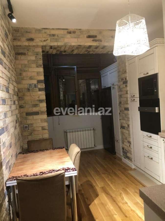 Kirayə verilir, köhnə tikili, 3 otaqlı, 110 m², Bakı, Səbail r, İçəri Şəhər m.