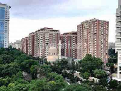 Сдаётся, новостройка, 3-комнаты, 131 m², Баку, Насиминский r, 28 мая m.