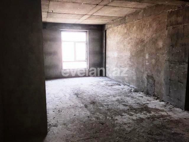 Satılır, yeni tikili, 4 otaqlı, 205 m², Bakı, Yasamal r, Elmlər Akademiyası m.