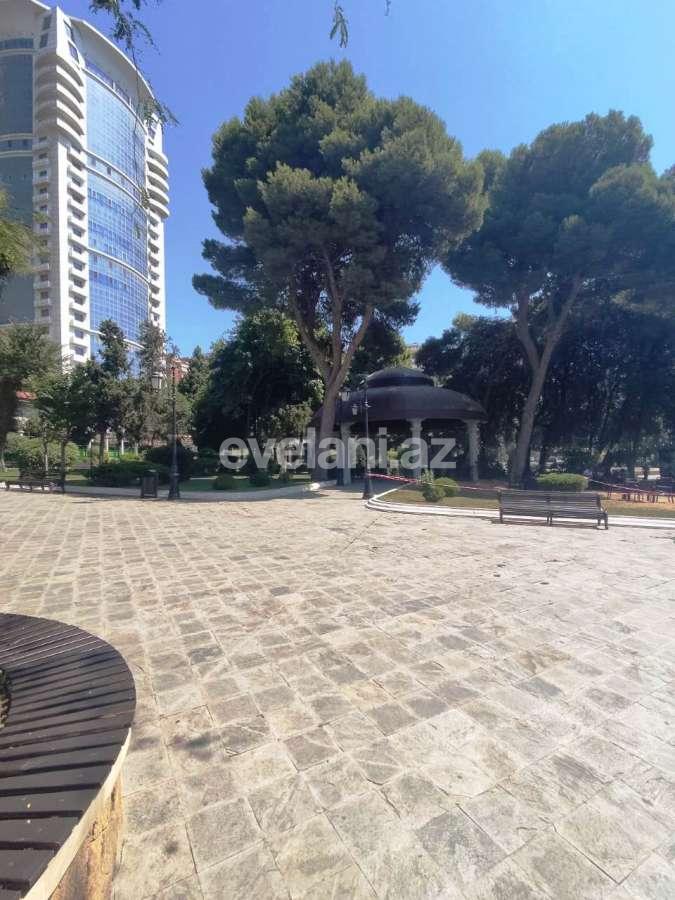 Satılır, yeni tikili, 4 otaqlı, 202 m², Bakı, Nəsimi r, 28 may m.