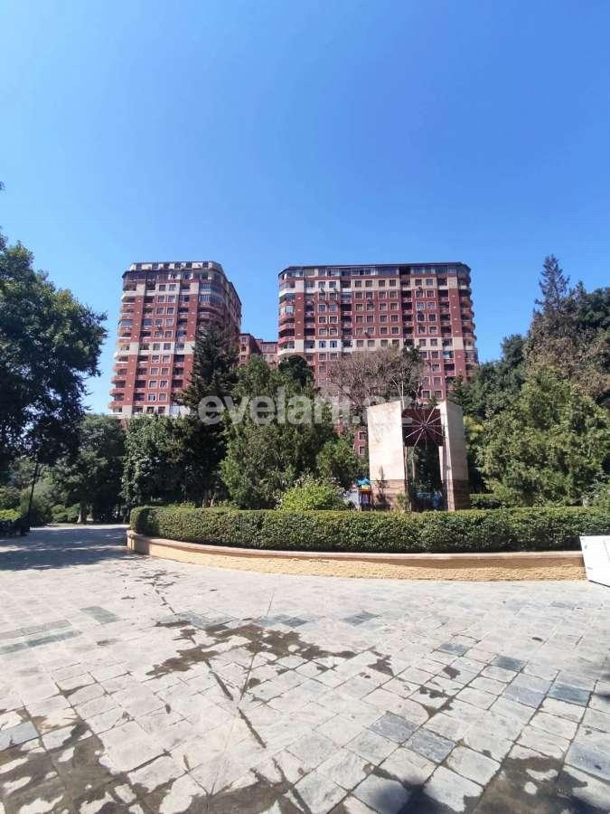 Satılır, yeni tikili, 4 otaqlı, 202 m², Bakı, Nəsimi r, 28 may m.