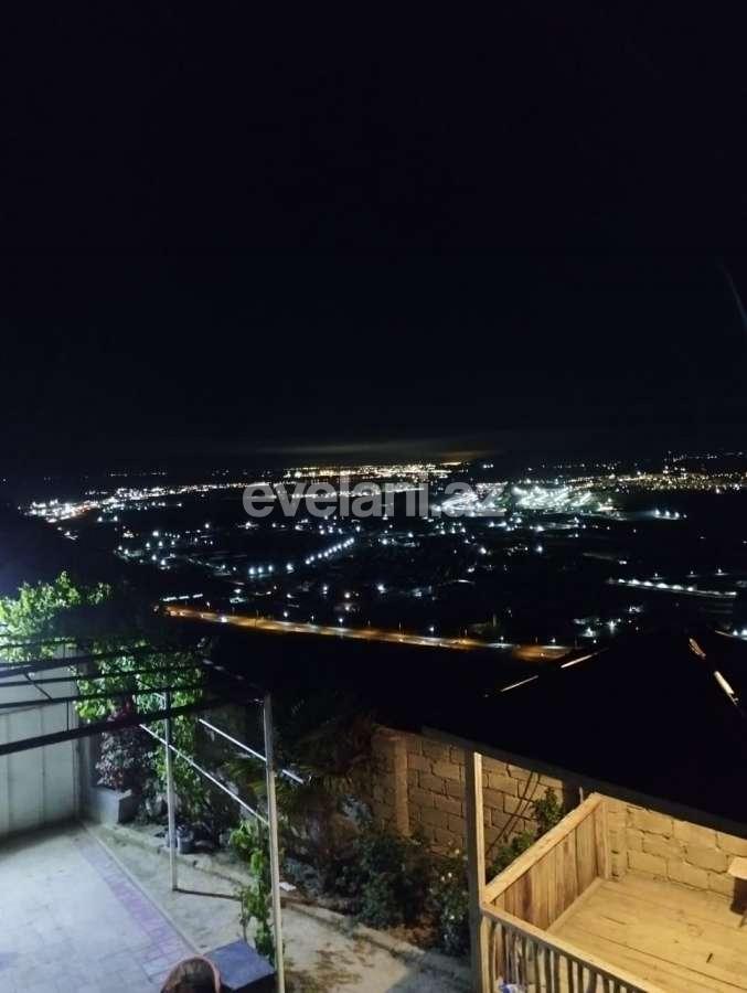 Satılır, həyət evi / bağ, 8 otaqlı, 270 m², Bakı, Səbail r, Badamdar q.