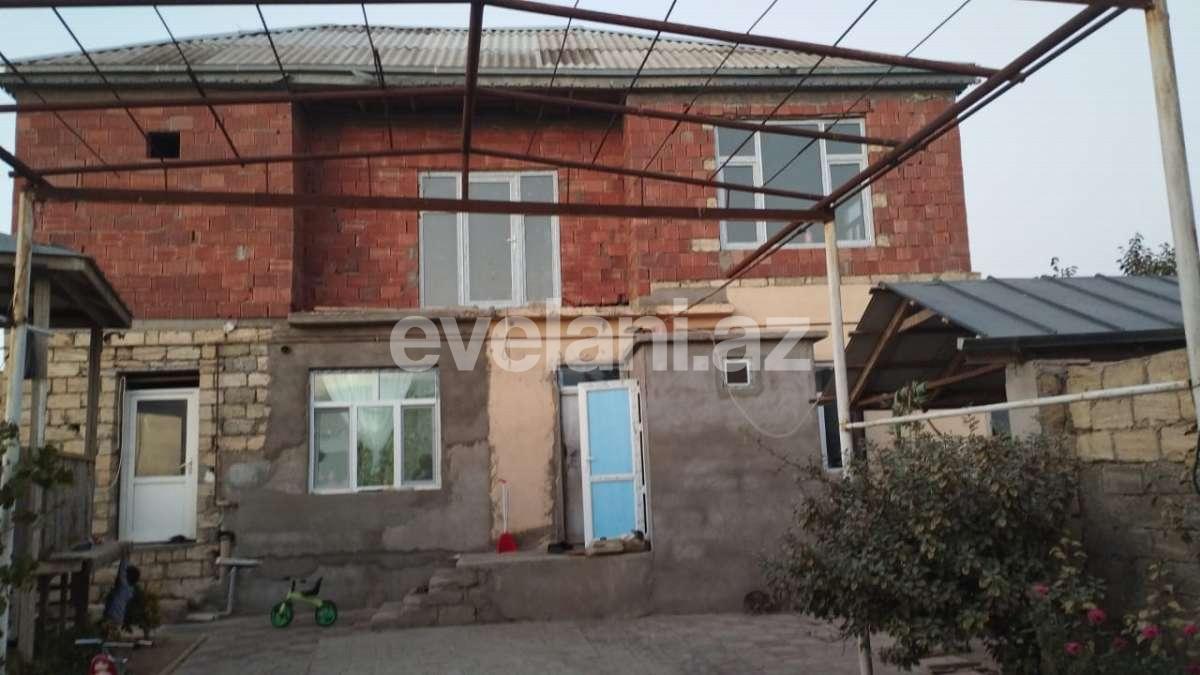Satılır, həyət evi / bağ, 8 otaqlı, 270 m², Bakı, Səbail r, Badamdar q.