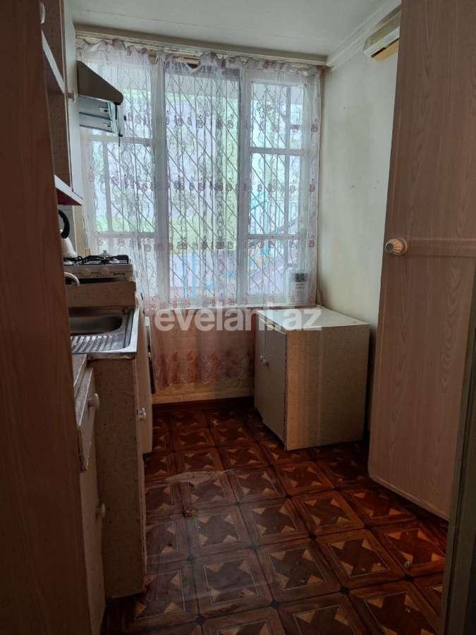 Kirayə verilir, köhnə tikili, 4 otaqlı, 81 m², Bakı, Səbail r, İçəri Şəhər m.
