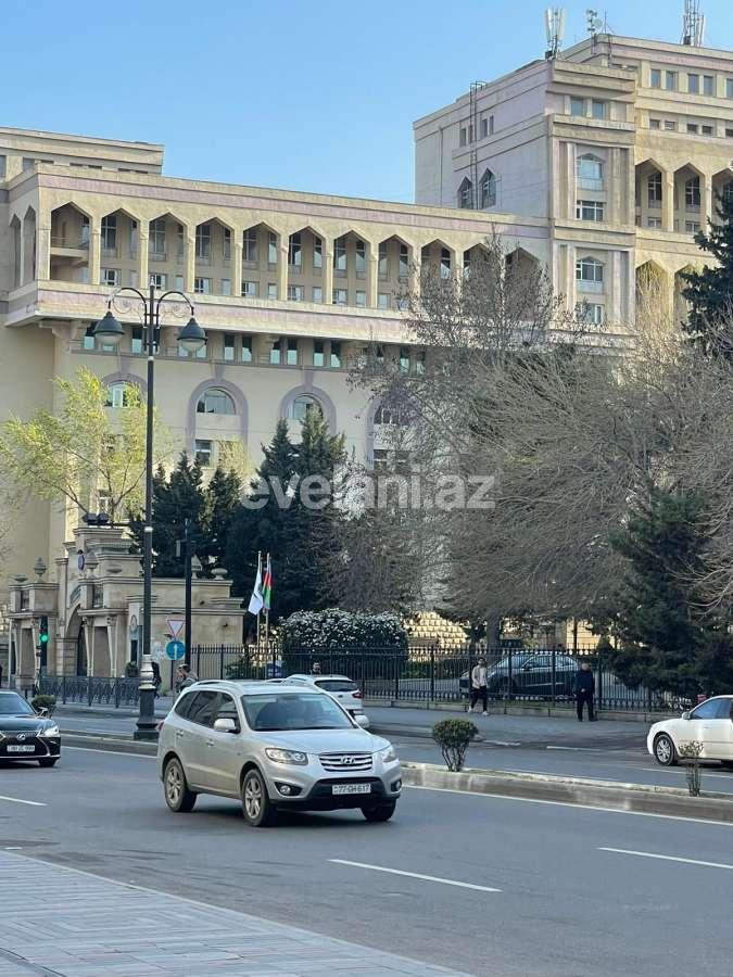 Satılır, yeni tikili, 3 otaqlı, 152 m², Bakı, Nəsimi r, Gənclik m.