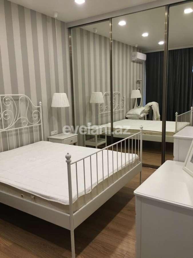 Сдаётся, вторичка, 2-комнаты, 80 m², Баку, Сабаильский r, Сахил m.