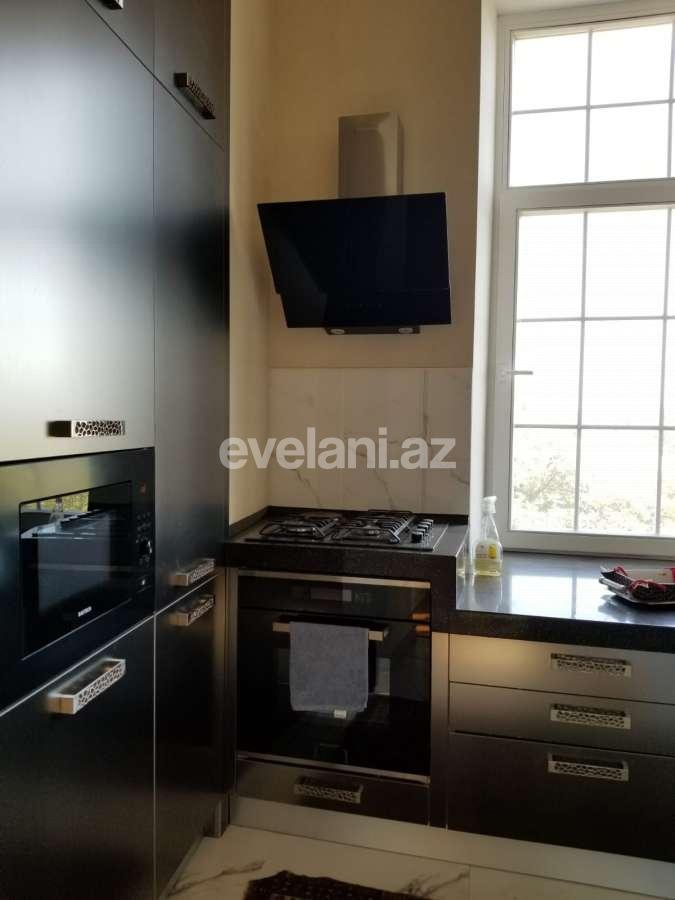 Kirayə verilir, köhnə tikili, 3 otaqlı, 100 m², Bakı, Səbail r, İçəri Şəhər m.