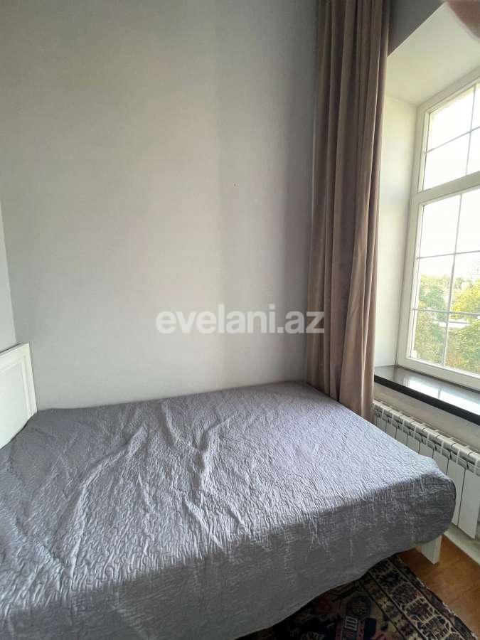 Kirayə verilir, köhnə tikili, 3 otaqlı, 100 m², Bakı, Səbail r, İçəri Şəhər m.