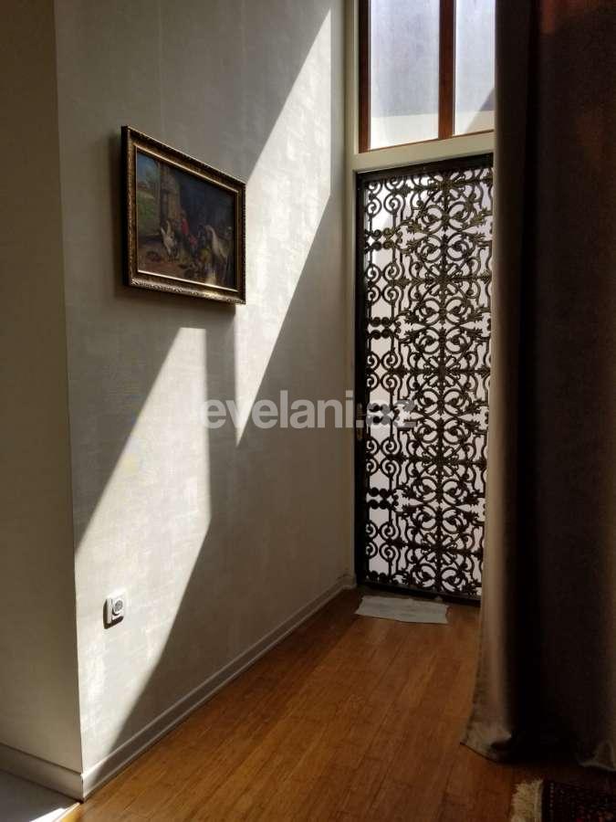 Kirayə verilir, köhnə tikili, 3 otaqlı, 100 m², Bakı, Səbail r, İçəri Şəhər m.