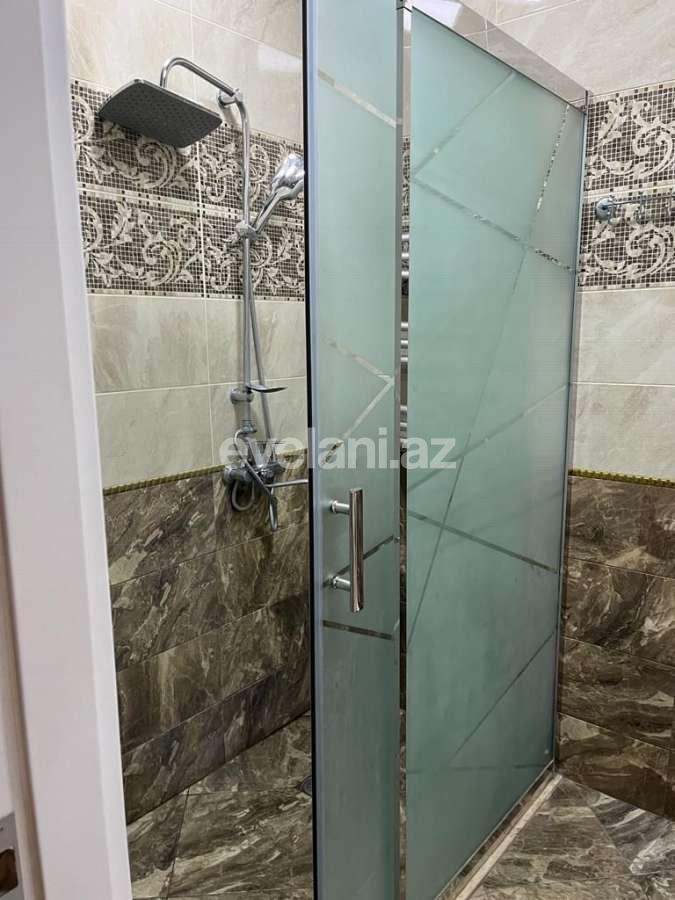 Satılır, yeni tikili, 2 otaqlı, 65 m², Bakı, Binəqədi r, 8-ci mikrorayon q, Azadlıq prospekti m.