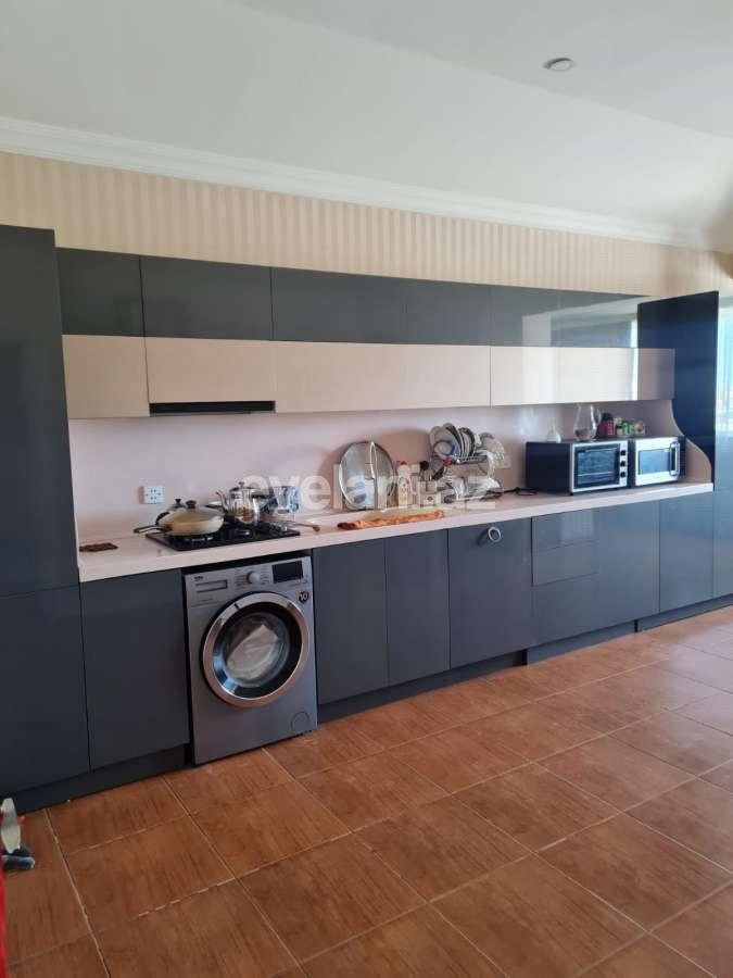 Kirayə verilir, yeni tikili, 4 otaqlı, 240 m², Bakı, Nəsimi r, 8 Noyabr m.