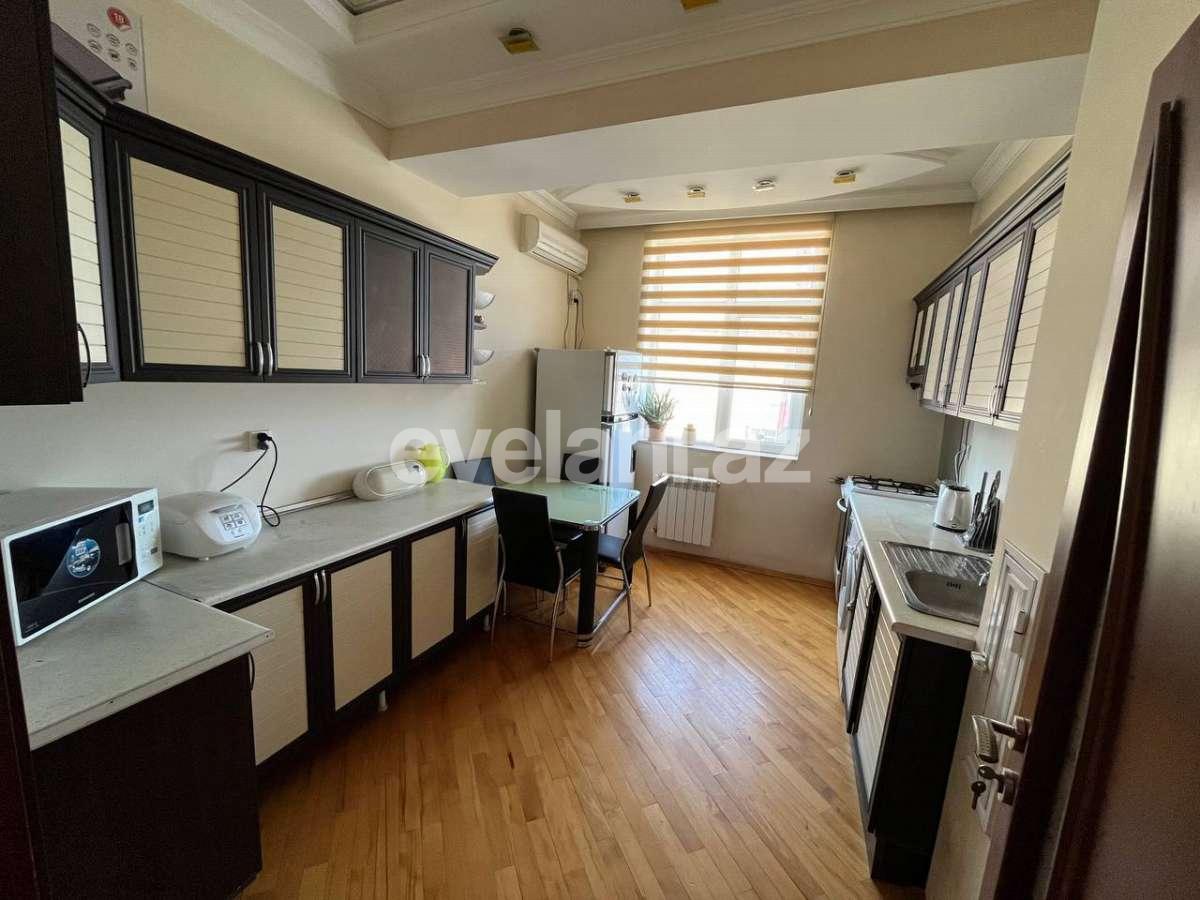 Satılır, yeni tikili, 3 otaqlı, 85 m², Bakı, Nəsimi r, 4-cü mikrorayon q, Memar Əcəmi m.