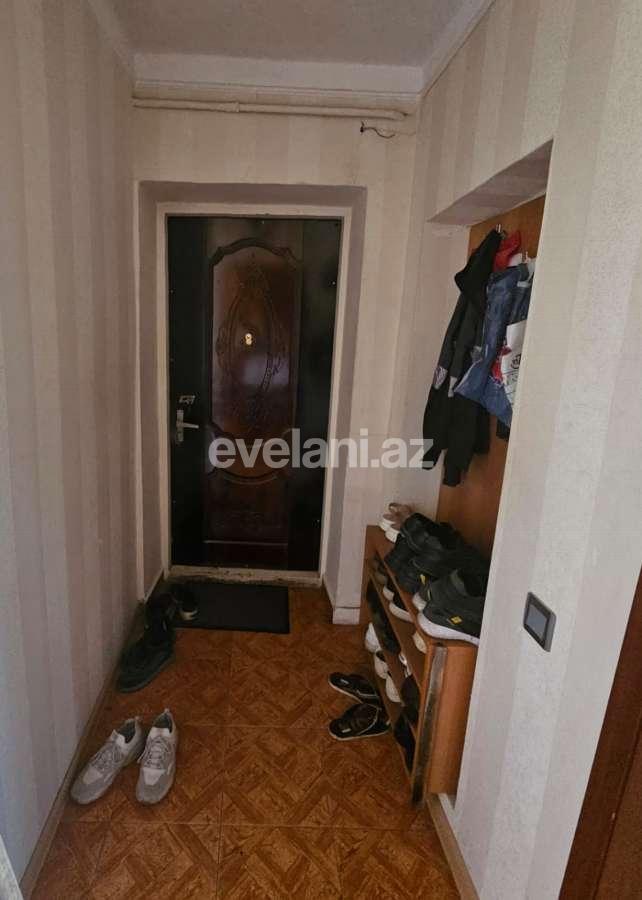 Satılır, köhnə tikili, 3 otaqlı, 68 m², Bakı, Qaradağ r.