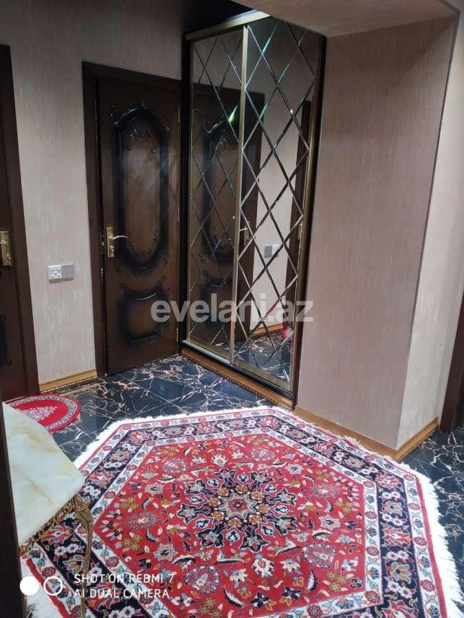 Satılır, köhnə tikili, 2 otaqlı, 90 m², Bakı, Səbail r, Sahil m.