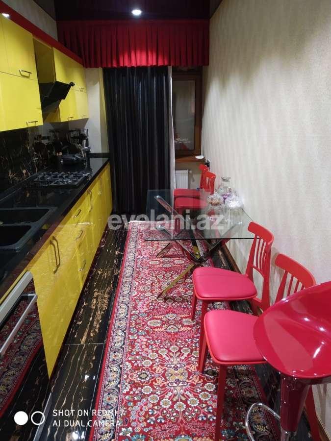 Satılır, köhnə tikili, 2 otaqlı, 90 m², Bakı, Səbail r, Sahil m.