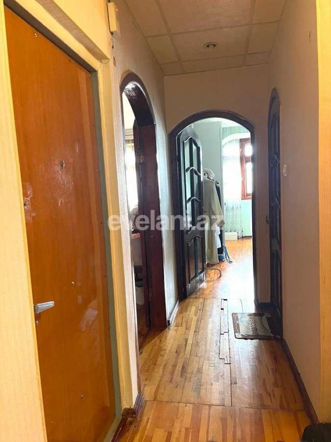 Satılır, köhnə tikili, 2 otaqlı, 54.99 m², Bakı, Binəqədi r, 9-cu mikrorayon q.