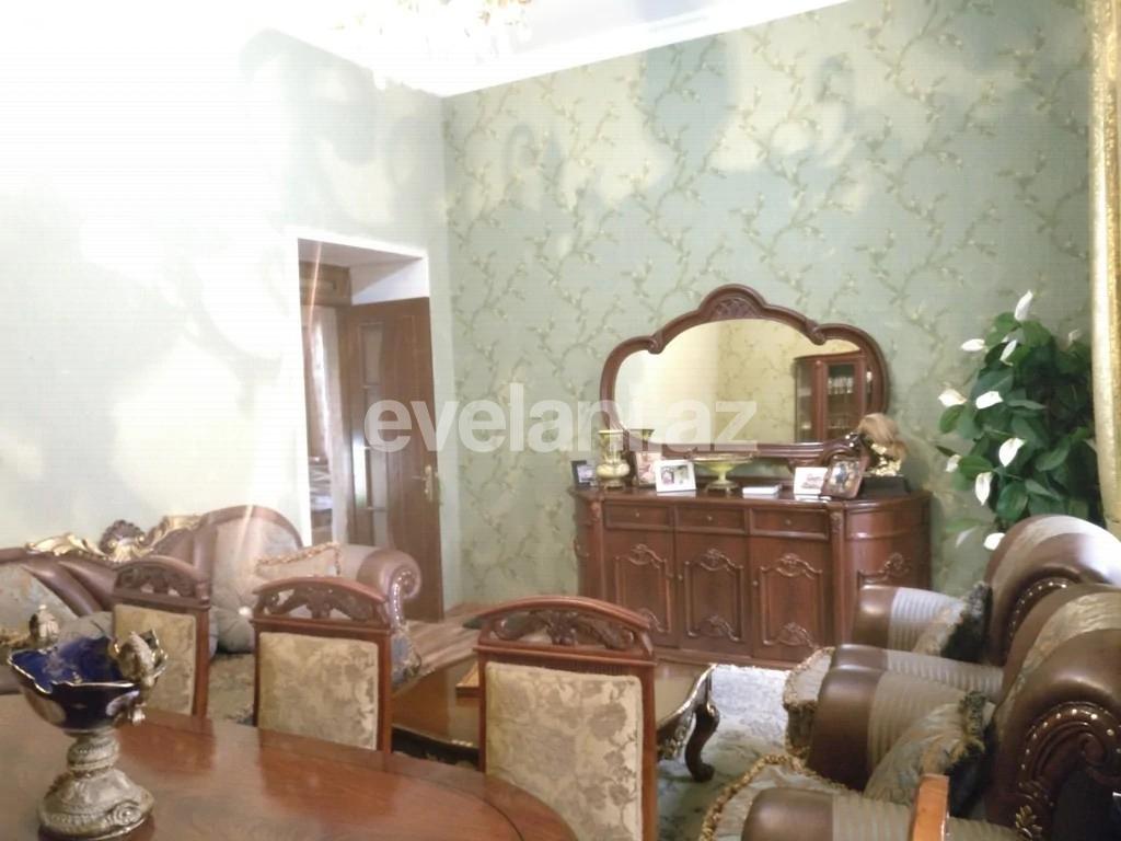 Satılır, köhnə tikili, 4 otaqlı, 90 m², Bakı, Səbail r, İçəri Şəhər m.